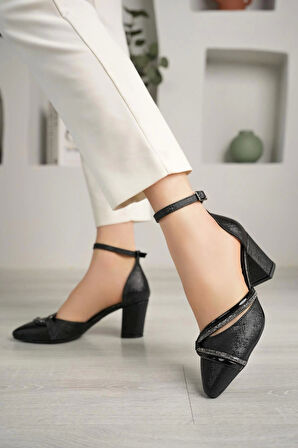 Nesil Shoes Desca 644 Siyah Nova Yanı Açık Taşlı Kadın Ayakkabı