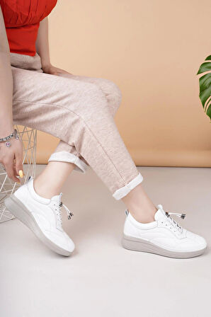 Modessa 123 Beyaz Bağcıklı Hakiki Soft Deri Kadın Ayakkabı