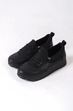 Kadın Galina Siyah Platın Bağcıklı Lastikli Ortopedik Rahat Taban Taş Detaylı Günlük Babet Anne Ayakkabısı