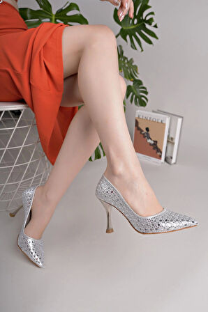 Nesil Shoes Özma 500 Gümüş Taşlı Topuklu Kadın Stiletto