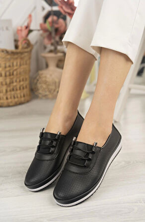 Nesil Shoes Acr 10 Siyah Delikli Yazlık Kadın Ayakkabı