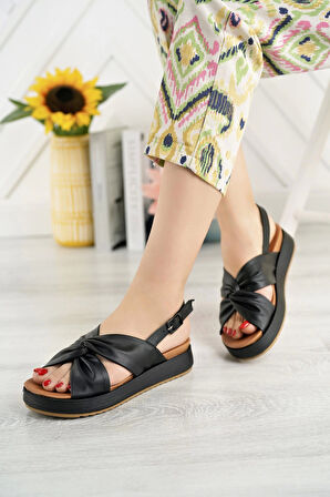 Nesil Shoes Aldi 223 Siyah Anatomik Kadın Sandalet