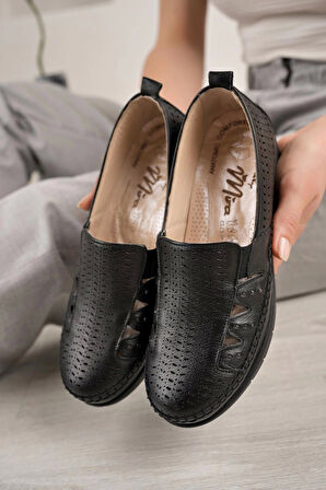 Nesil Shoes Erol 1255 Siyah Hakiki Deri Yazlık Kadın Ayakkabı