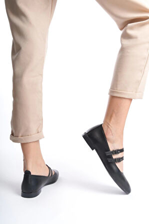 Kadın Cove Krem Cilt Toka Tedaylı Kut Burun Babet