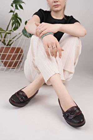 Nesil Shoes Ayzen 006 Siyah Bordo Dolgu Topuk Kadın Ayakkabı
