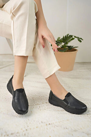 Mariotto 033 Siyah Hakiki Deri Anatomik Kadın Şeker Ayakkabısı