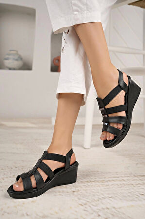 Nesil Shoes Mv 604 Siyah Anatomik Lastikli Dolgu Kadın Sandalet