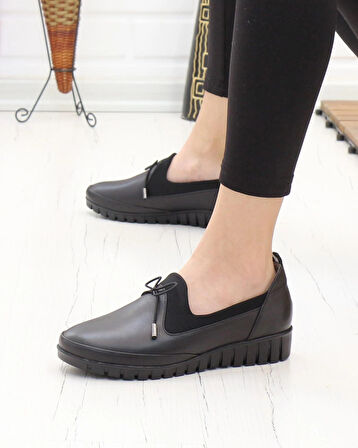 Capella Olga-3 Siyah Hakiki Deri Günlük Kadın Ayakkabı