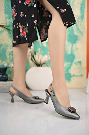Nesil Shoes Style 5481 Platin Arkası Açık Tokalı Kadın Stiletto