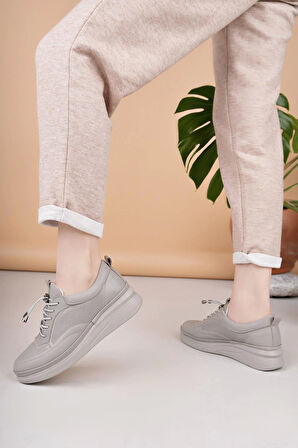 Modessa 121 Taş Bağcıklı Hakiki Soft Deri Kadın Ayakkabı