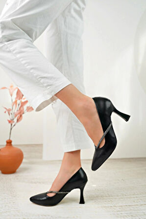 Nesil Shoes Tam 501 Siyah Taşlı Topuklu Kadın Stiletto