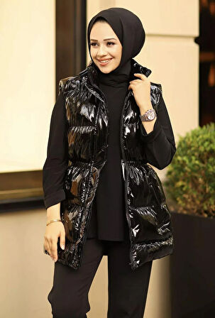 Kadın Çıt Çıtlı Fermuarlı Cepli Siyah Parlak Şişme Yelek