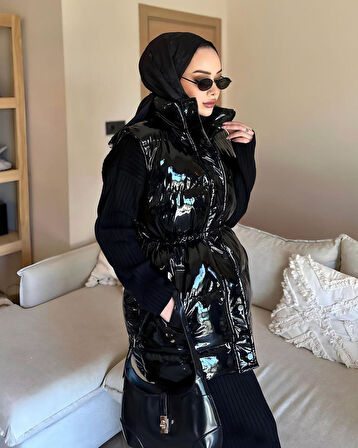 Kadın Fermuarlı Cepli Siyah Parlak Şişme Yelek