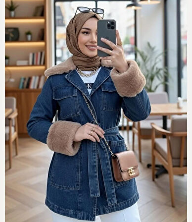 Kadın Kemerli Cepli Kürk Detaylı Kot Mavi Ceket