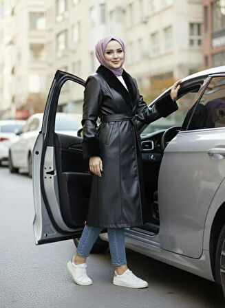 Kadın Yakası Tüylü Kuşaklı Astarlı Siyah Deri Trençkot