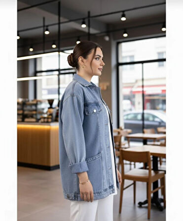 Kadın Cep Detaylı Denim Mavi Kot Ceket