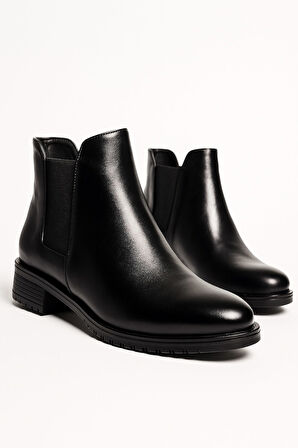  Günlük Kadın Siyah Bot Kalın Oval Burunlu Lastikli Alçak Topuklu Tırtıklı Taban Kısa  Bootie  425