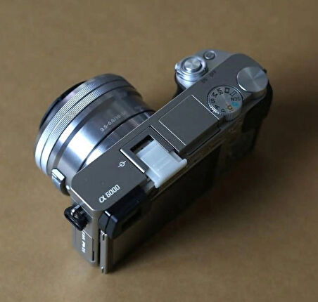 Sony Mi Hot Shoe (Flaş Kızağı) İçin Hot Shoe (Flaş Kızağı) Kapağı, FA-SHC1M Beyaz