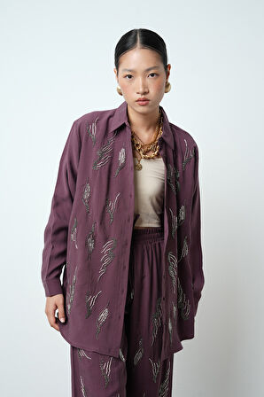 Kadın Önü Taş İşlemeli Düz Renk Oversize Gömlek