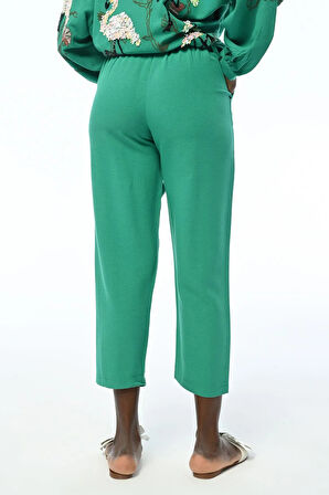 KADIN RAHAT KALIP BELİ LASTİKLİ DÜZ RENK PANTOLON