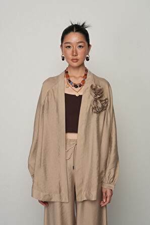 Kadın Gül Detaylı Düz Renk Oversize Kesim Kimono