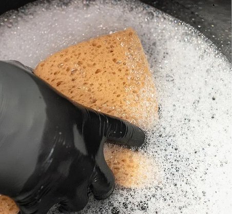Koch Chemie The Finisher MagicShampoo 500 ml Hidrofobik Oto Şampuanı | Parlaklık ve Su İticilik Sağlayan Araç Şampuanı
