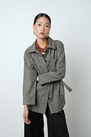 Kadın Gri-Siyah Desenli Cepli Kuşaklı Tesettür Gömlek-Ceket