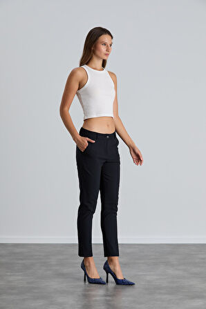 IŞŞIL 4548-Bilek Boy Dar Paça Kumaş Pantolon