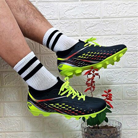 M.P 1359 Siyah-Sarı Termal Likralı Krampon Futbol Ayakkabı