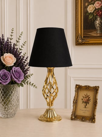 Siyah Kumaş Başlık Gold Metal Burgu Ayaklı Modern Abajur 50x25cm