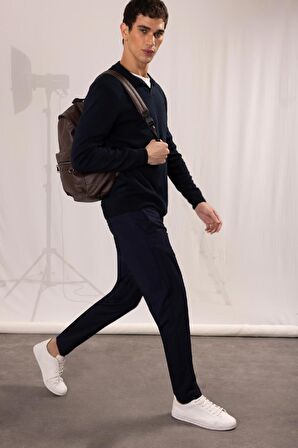 DeFacto Tailored Fit Normal Kesim Düz Paça Her Yöne Esneyen Yazlık Kumaş Pantolon C7508AX24AUNV253