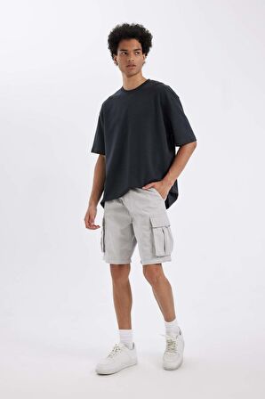 DeFacto Relax Fit Düz Paça Gabardin Bermuda Şort C5400AX24SMGR184