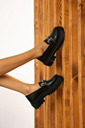 Günlük Kadın Loafer Klasik Kalın Tabanlı Zincirli Oval Burunlu Makosen Ayakkabı 400-420-430-440