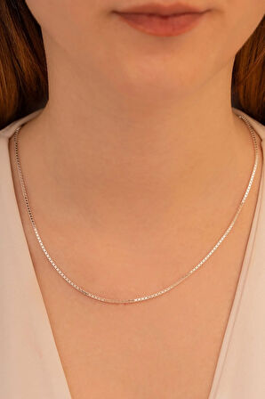 Kadın Gümüş Kolye - 925 Ayar 1.5 mm Küp Zincir Gümüş Kolye