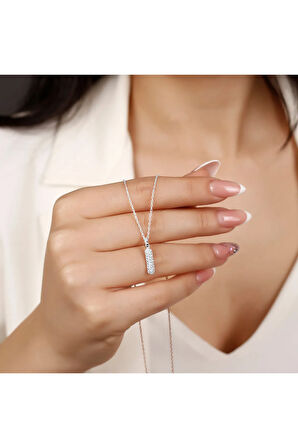 925 Ayar Kadın Gümüş Kolye - İ Harfi Zirkon Taşlı Balon Harf Kadın Kolye