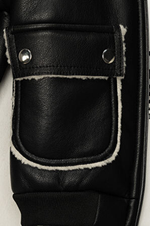 Erkek Çocuk Deri Ceketli Kot Pantolonlu Penyeli Üçlü Takım TKM.YY01