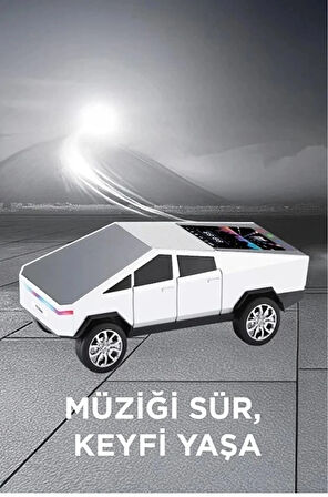 D68 Cyber Model Araba Tasarımlı Bluetooth Hoparlör 15w Güçlü Ses Rgb Led /tws/usb Beyaz