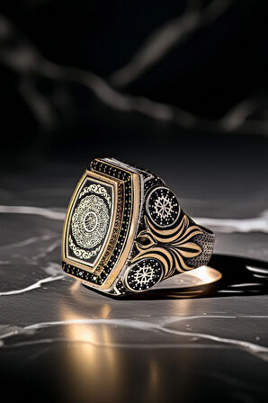 Erkek İnşirah Suresi Yazılı Zirkon Taşlı Kanat Model 925 Ayar Gümüş Yüzük