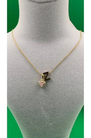 14K Altın Renginde Z Harf Pembe Kalpli Minimal Çelik Kadın Kolye