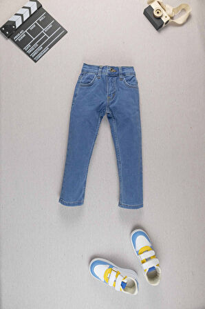 Şık ve Rahat: Tişört & Likralı Kot Takım I Erkek Çocuk Özel Rahat ve Trend Kombin I Bayramlık Takım