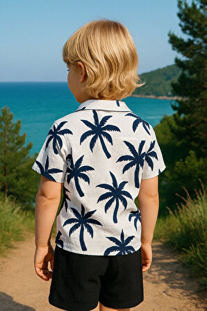 Çocuklar İçin Yazlık Takım: Palmiye Desenli Gömlek ve Şort I Tatilde Şıklık I Bürümcük Kumaş I