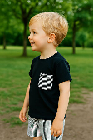 Erkek Çocuk Takım I Çocuk Yazlık Takım I  Tişört ve Çizgili Şort Kombini Cep Detayı I Çocuk Giyim