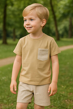 Erkek Çocuk Takım I Çocuk Yazlık Takım I  Tişört ve Çizgili Şort Kombini Cep Detayı I Çocuk Giyim