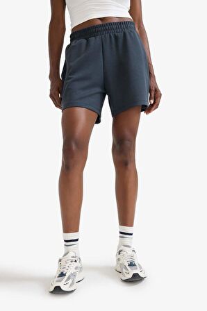 DeFactoFit Standart Fit Sporcu Kısa Paça Modal Şort