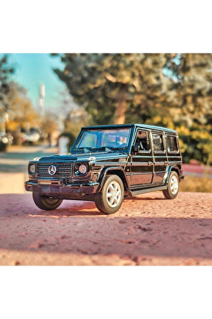 Mercedes G Class 1/36 Ölçek Çek Bırak Model Araba(siyah)