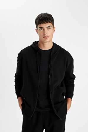 DeFacto Siyah Comfort Regular Fit Rahat Kalıp Kapüşonlu Kalın İçi Yumuşak Tüylü Fermuarlı Sweatshirt D2323AX24AUBK81
