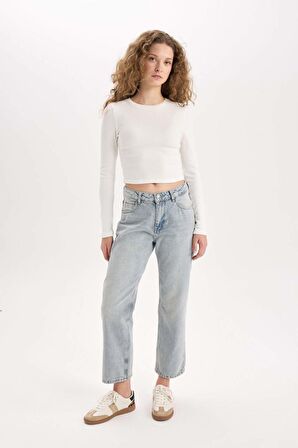 Straight Fit Yüksek Bel Bilek Boy Jean Yıkamalı Pantolon