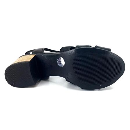 Venüs 1857227 24YS Kadın Günlük Sandalet - Siyah