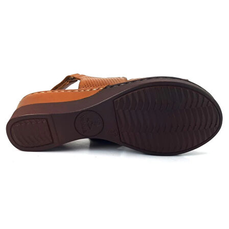 Venüs 21981113 24YS Kadın Günlük Sandalet - Taba