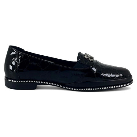 Beety 143 25YA Kadın Günlük Ayakkabı Siyah Rugan